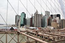 Blick von der Brooklyn Bridge by assy