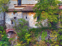 Malerisches altes Haus in Cividale del Friuli, Italien by Klaus Rünagel