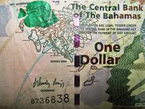 Bahamas Dollar / Teilansicht von assy