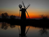 Terf Fen Windmill 02 by Bill Pound