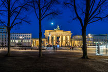 Berlin Brandenburger-Tor by Simon Andreas Peter