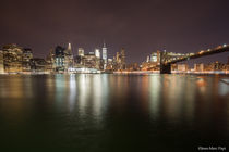 Brooklyn Bridge by night von Jean-Marc Papi
