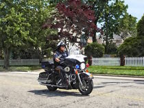 Motorcycle Police Officer von Susan Savad