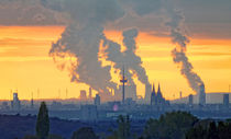 Cologne skyline long distance view by Rolf Eschbach