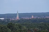 Lüneburg von oben: St. Johanniskirche und der Wasserturm; 07.08.2017 by Anja  Bagunk