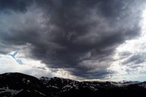 Sturm über den Bergen by Frank  Kimpfel
