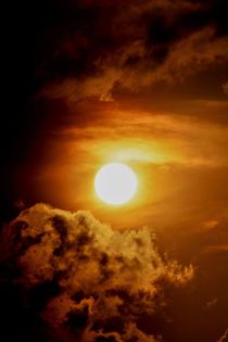 Sonne und Wolken von Renate Grobelny