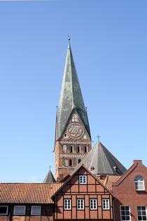 Besondere Sicht: Die St. Johannis Kirche in Lüneburg; 16.11.2017 by Anja  Bagunk
