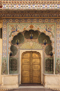 India, Rajasthan, Jaipur, Peacock door at City Palace. von Danita Delimont
