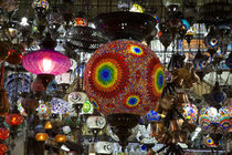 Items for sale in Spice Market, Istanbul, Turkey von Danita Delimont
