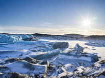 Svinafellsjoekull glacier in Vatnajoekull NP during Winter, Iceland von Danita Delimont