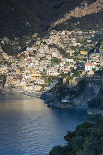 Early morning view of Positano, along the Amalfi Coast, Camp... von Danita Delimont