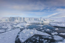 'Greenland, Disko Bay, Ilulissat, floating ice at sunset' von Danita Delimont