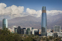 Chile, Santiago, elevated view of Providencia buildings and ... von Danita Delimont
