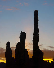 Sunrise, Yei Bi Chei and Totem Pole, Monument Valley, Monume... by Danita Delimont