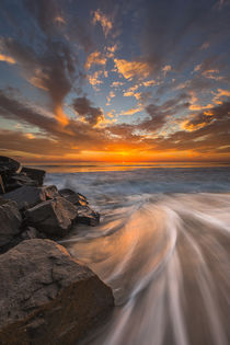 Sunset from Tamarach Beach in Carlsbad, CA von Danita Delimont