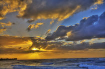 Sunsetting over the Pacific Ocaen. von Danita Delimont