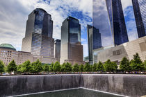 World Trade Center Memorial Pool Fountain, New York, NY von Danita Delimont