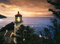USA, Oregon, View of Heceta Head Lighthouse at sunset von Danita Delimont