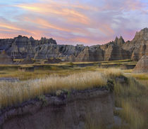 Rock formations of Badlands National Park, South Dakota von Danita Delimont