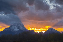 Sunset, from the Oxbow, Grand Tetons, Grand Teton National P... by Danita Delimont