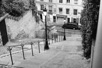 Montmartre by Heribert Nimke