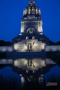 Völkerschlachtdenkmal bei Nacht von Jens Heynold