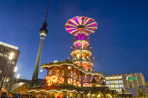 Weihnachtsmarkt Alexanderplatz Berlin  von travelstock44