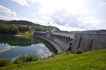 Staudamm by Harald Schottner
