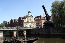 Romantik in Lüneburg: Der alte Hafen mit Kran, Kaufhaus und Ever; 21.11.2017 by Anja  Bagunk
