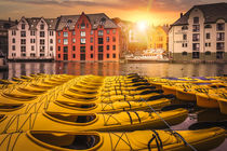 Yellow in Alesund by Nuno Borges
