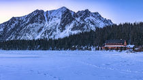 Mountain hotel on Popradske Pleso by Tomas Gregor