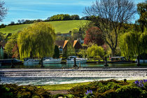 Across The Thames To Streatley by Ian Lewis