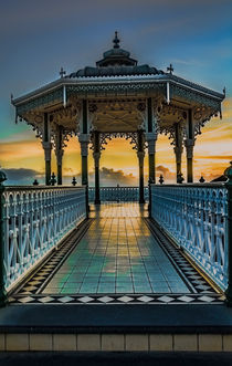 The Victorian Bandstand at Brighton by Ian Lewis