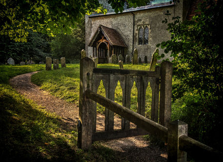Ibstone-church-gate
