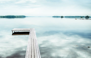 Silence-at-the-lake