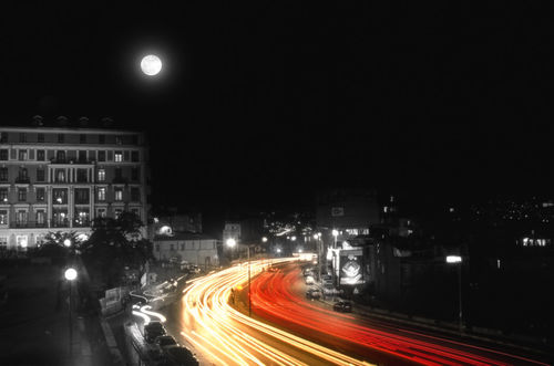 City-and-the-moon-taylan-soyturk