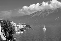Gargnano on Lake Garda, Italy. B&W von David Lyons