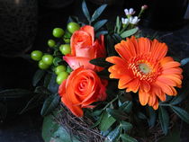 kleiner Blumenstrauß mit Rosen und Gerbera by assy