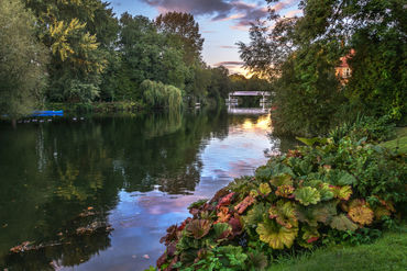 Late-summer-evening-at-pangbourne