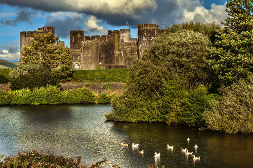 Caerphilly-castle-west-walls