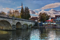 Wallingford Bridge Into The Town by Ian Lewis