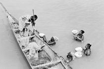 Hylas and the Nymphs on the Niger River. B&W von David Lyons