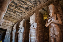 Ramses II inside Abu Simbel von Andy Doyle