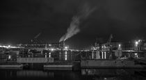 Hafen bei Nacht by Stephan Gehrlein