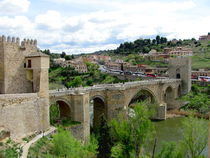 Alcantara bridge over the Tagus (Tajo) river.Toledo von ambasador