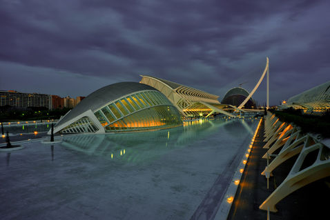 Valencia-science-city-dusk