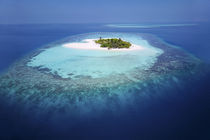 Unbewohnte Malediveninsel | Uninhabited Maldive island by Norbert Probst