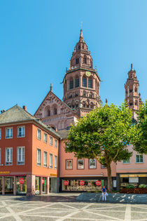 Marktplatz Mainz 35 by Erhard Hess
