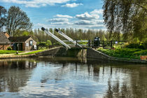 Bridge 221 On The Oxford Canal by Ian Lewis